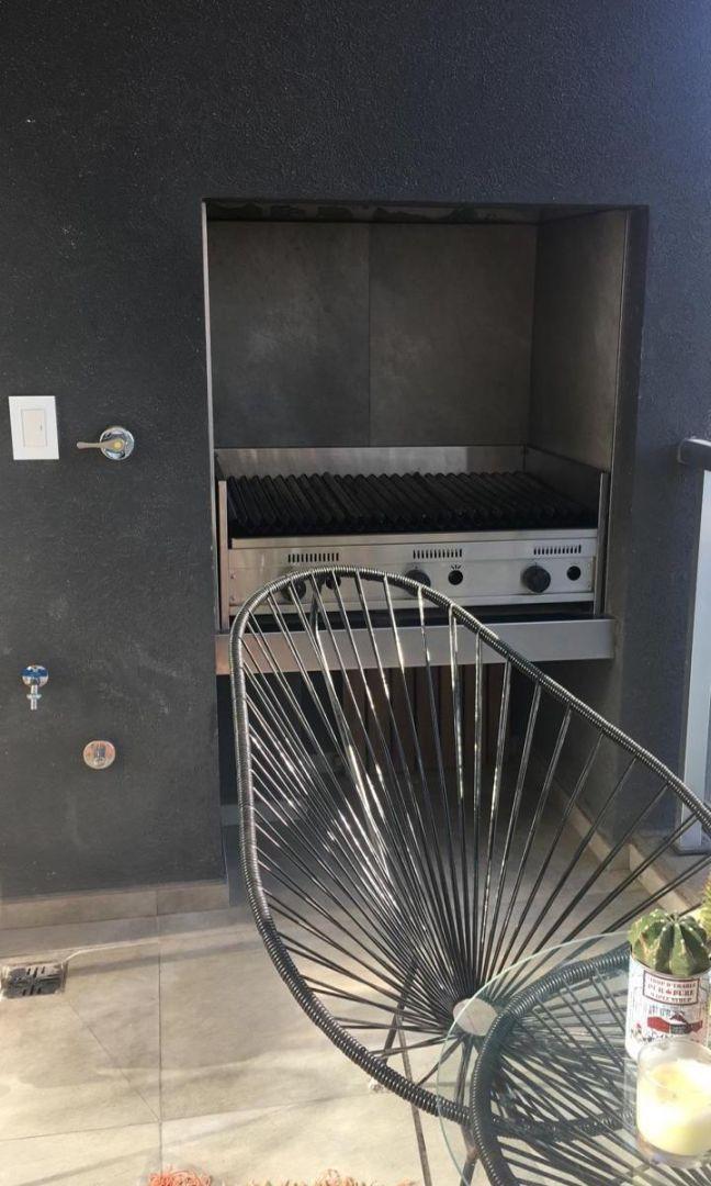 VENTA Departamento 3 Ambientes Bernal