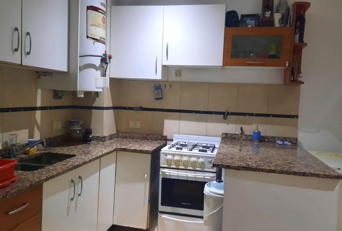 Foto de VENTA Departamento 2 Ambientes en Bernal Centro, Quilmes, imagen 3