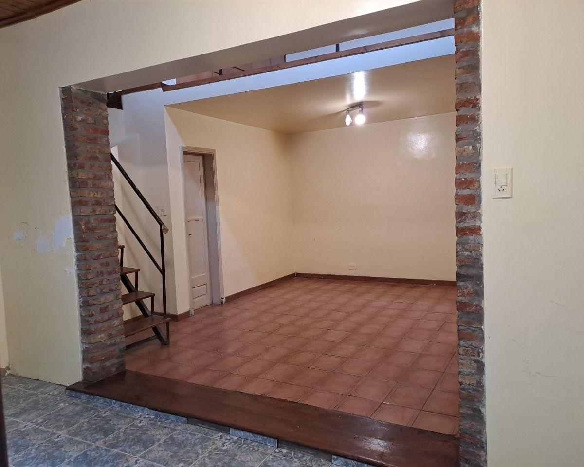 VENTA Departamento 2 ambientes Bernal