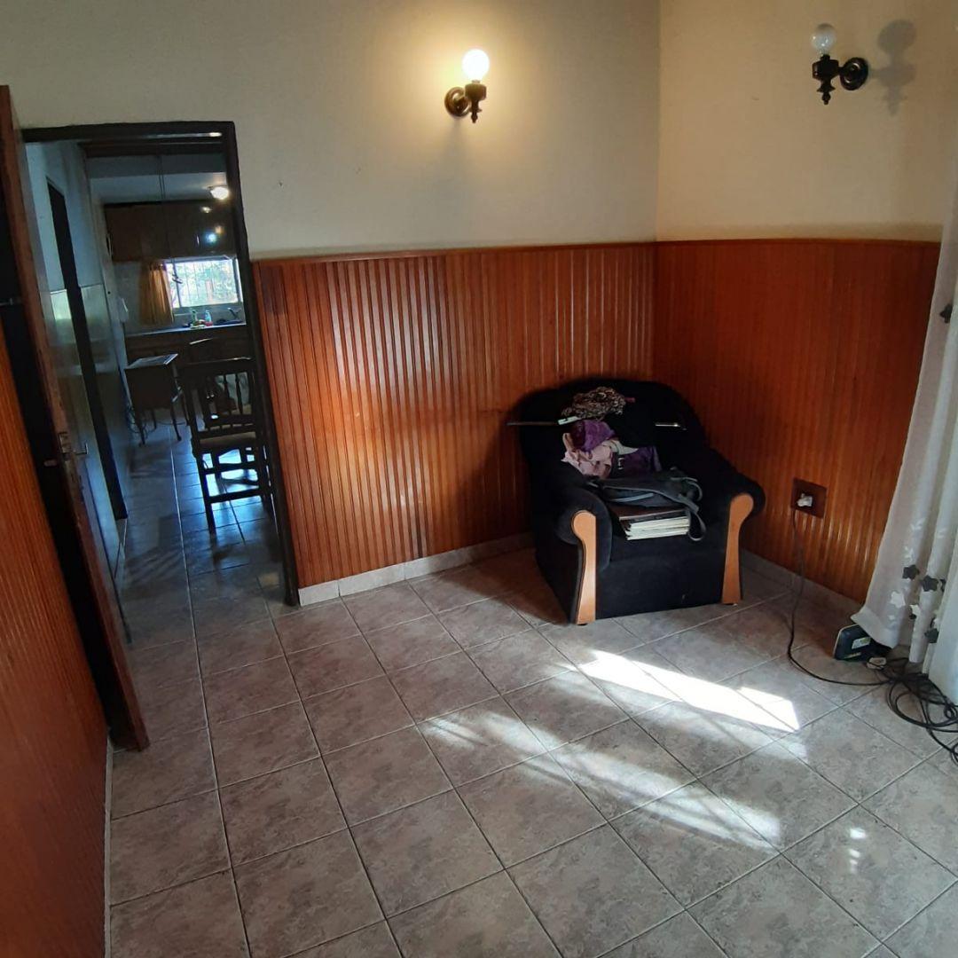 Venta Casa 5 Ambientes Bernal 5