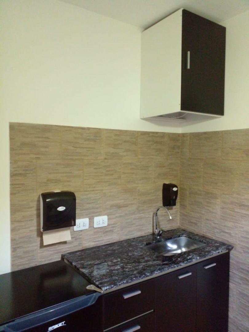 Foto de VENTA Oficina BERNAL, imagen 2