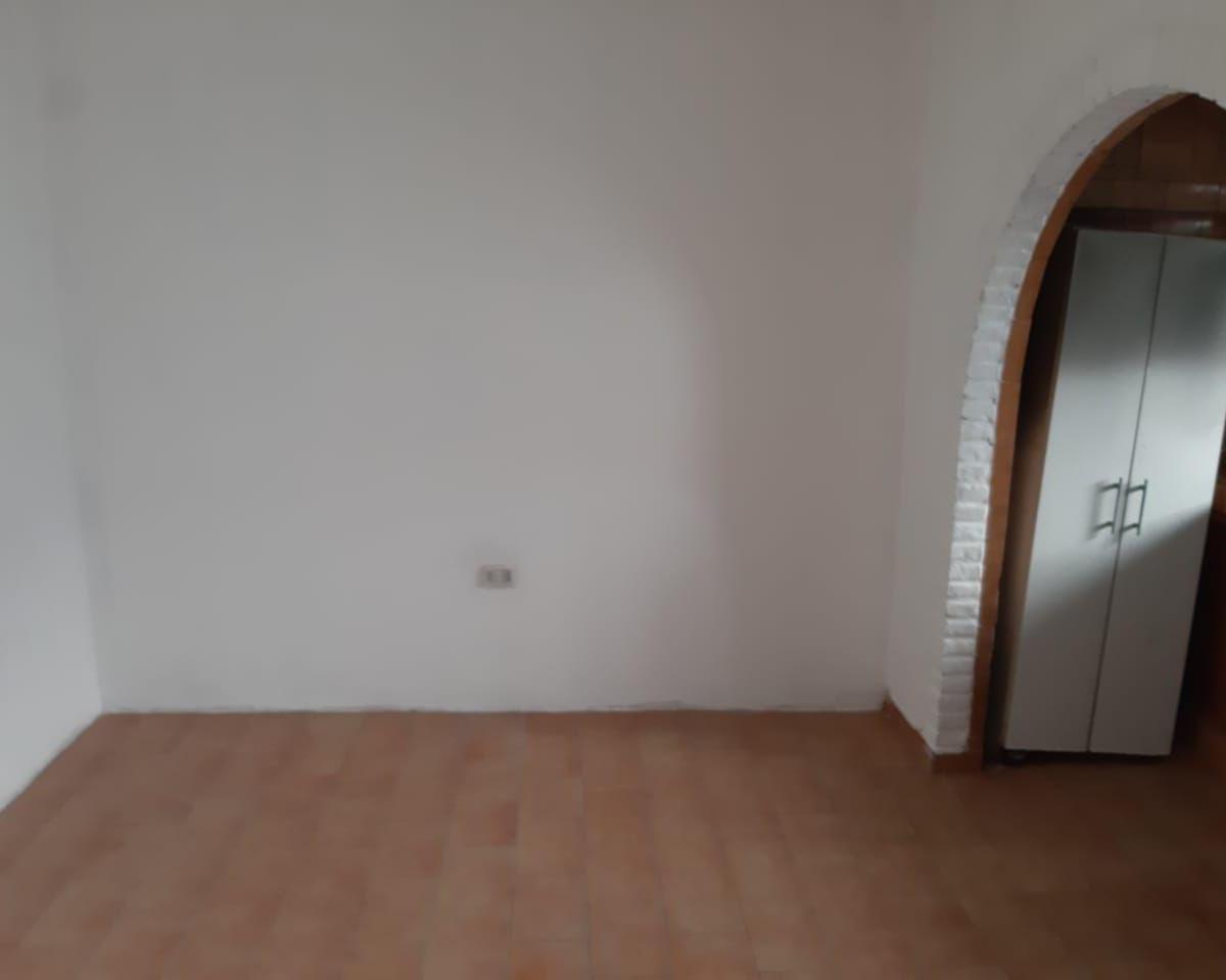 Venta Casa 2 Ambientes Bernal 2