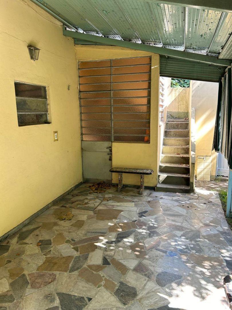 Venta Casa 3 Ambientes Bernal 1