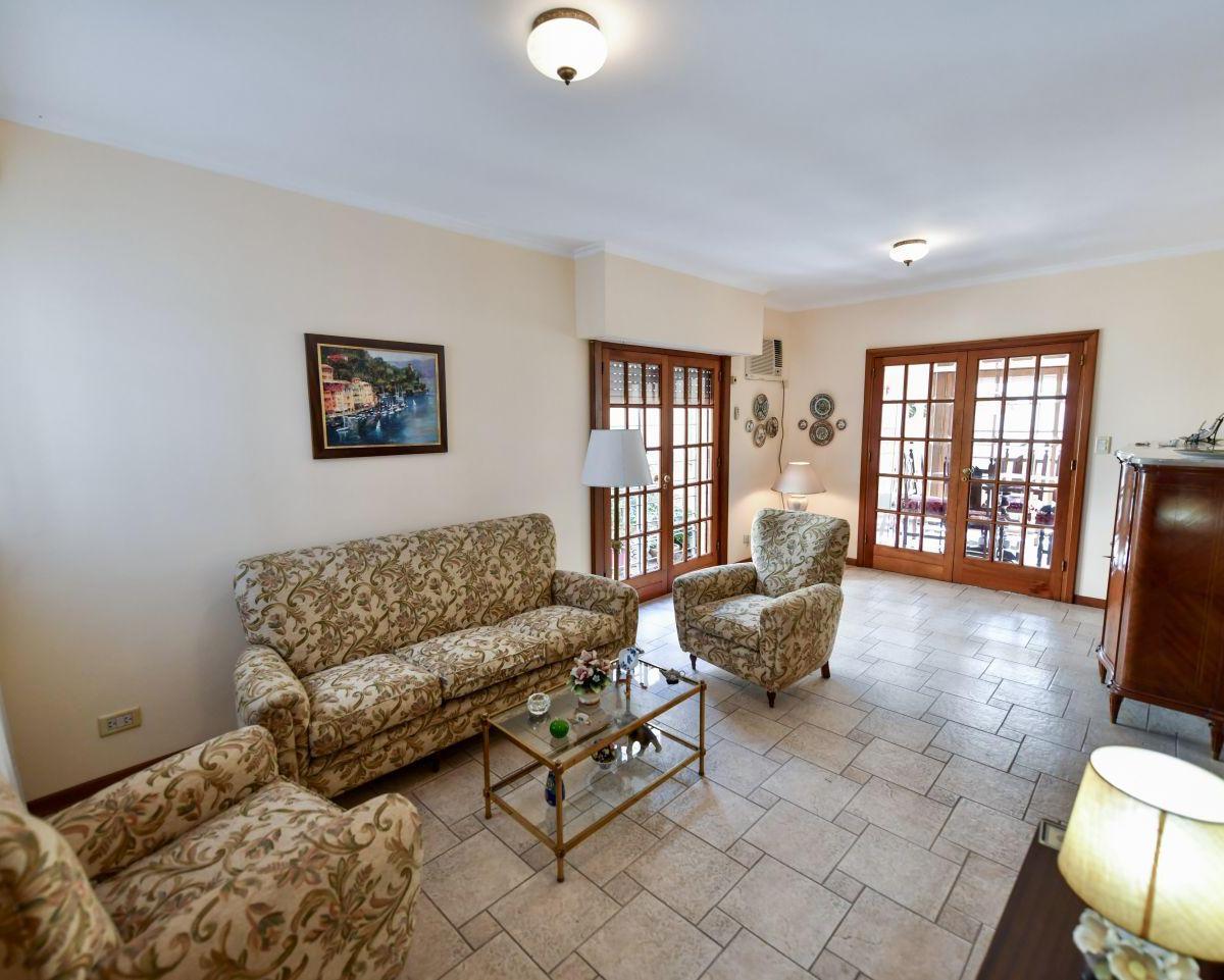 Venta Casa 4 Ambientes en Bernal Centro, Quilmes 3