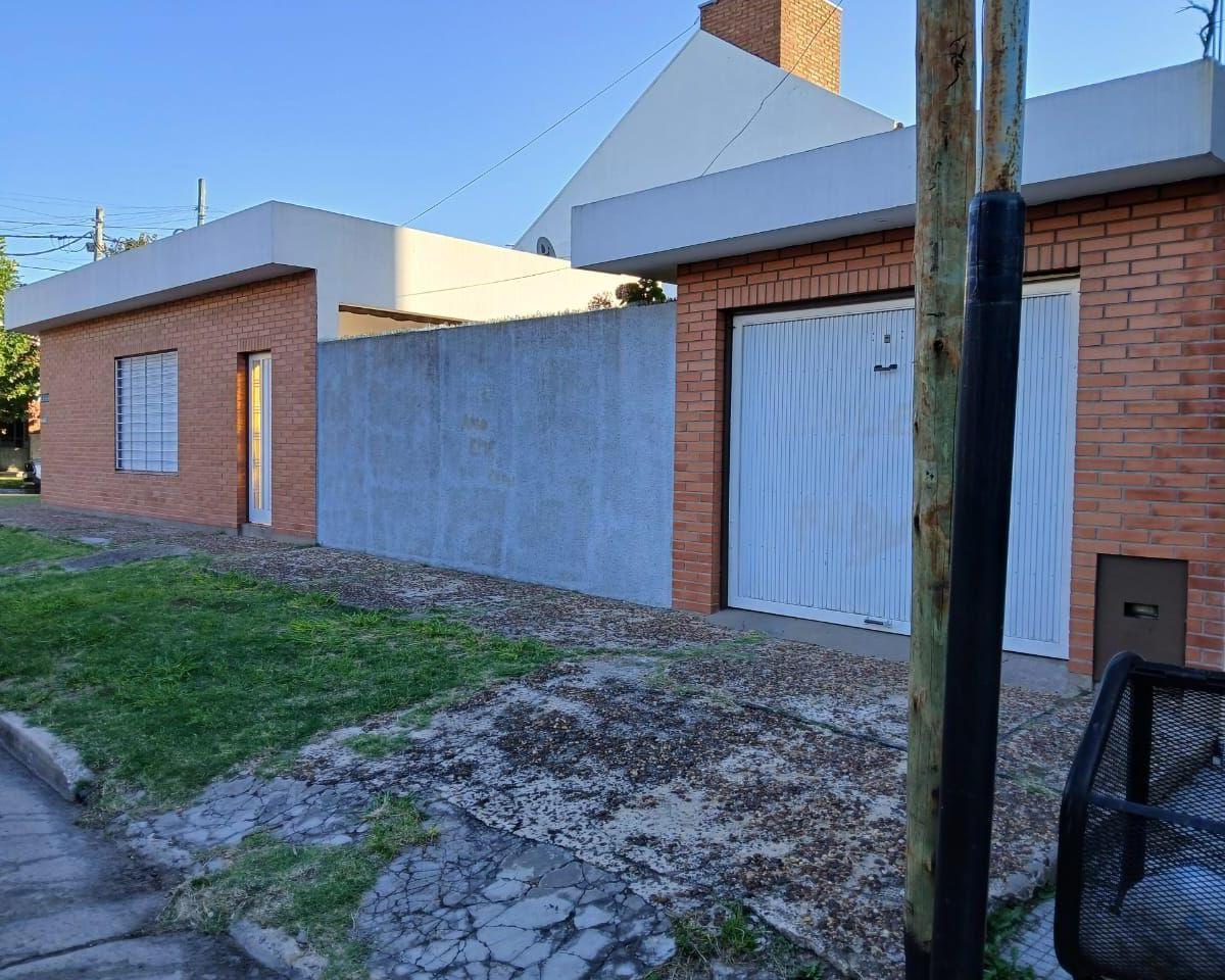 VENTA Casa 3 Ambientes en Bernal, Quilmes