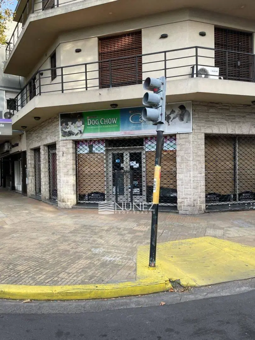 ALQUILER Local en Bernal Centro, Quilmes 3