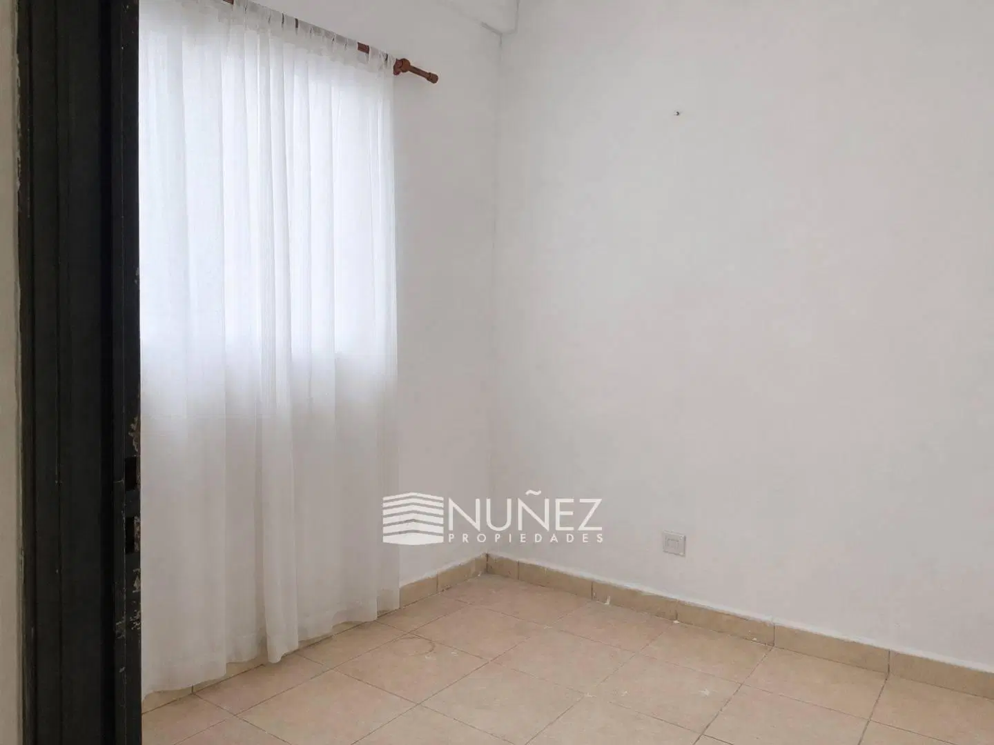 Departamento 3 ambientes. | LAMADRID 1402 4
