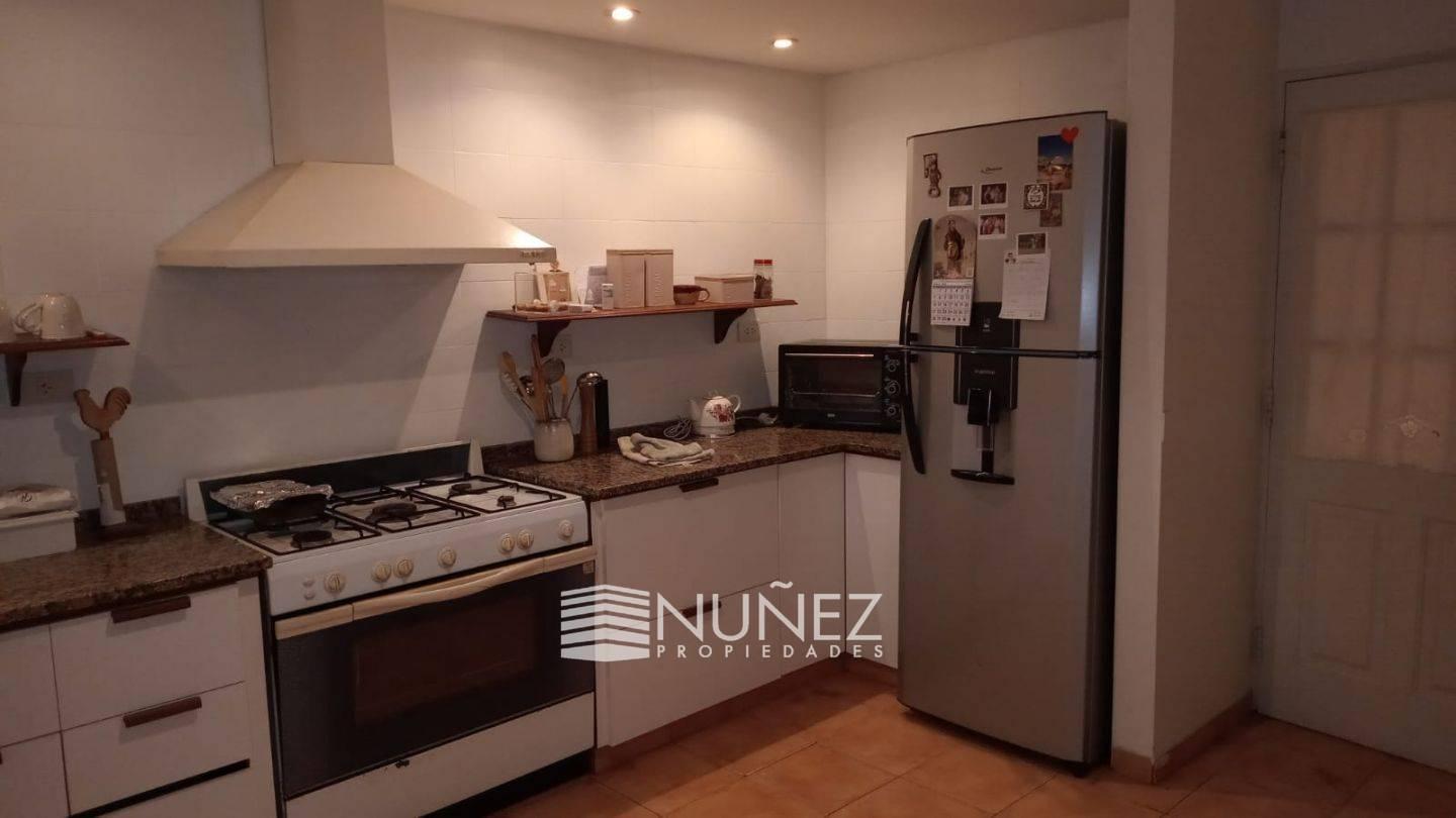 Foto de VENTA Casa 5 Ambientes en Bernal, Quilmes, imagen 1