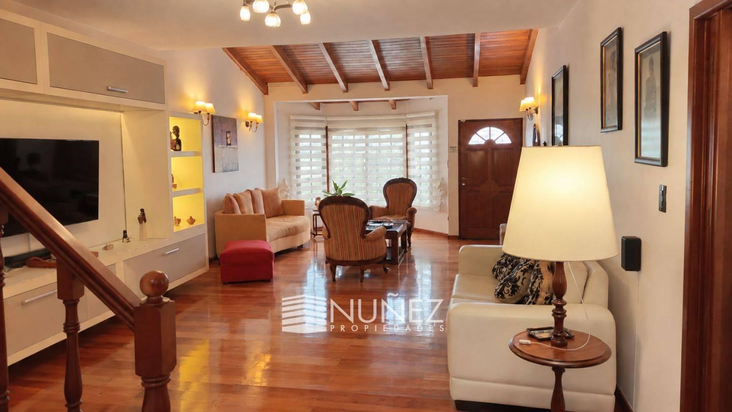Foto de VENTA Casa en Bernal, Quilmes MUY BUEN ESTADO GENERAL Y MUY LUMINOSA, imagen 3