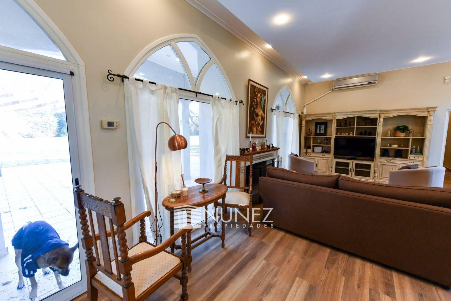 Foto de VENTA Casa 6 ambientes Campos de Roca I, imagen 3