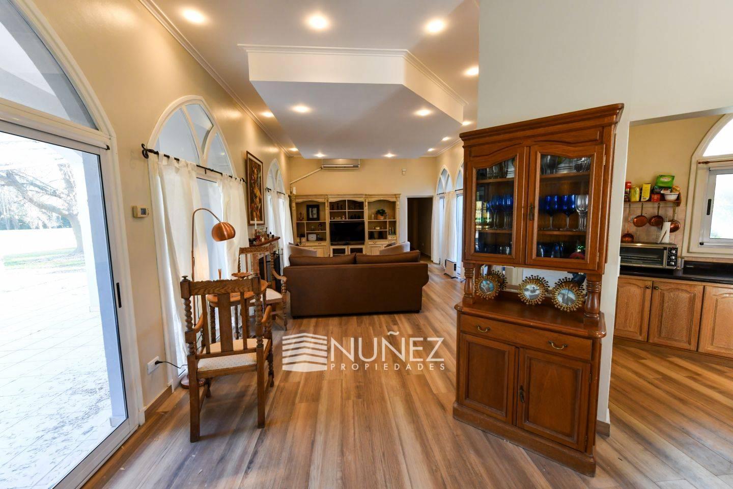 Foto de VENTA Casa 6 ambientes Campos de Roca I, imagen 4