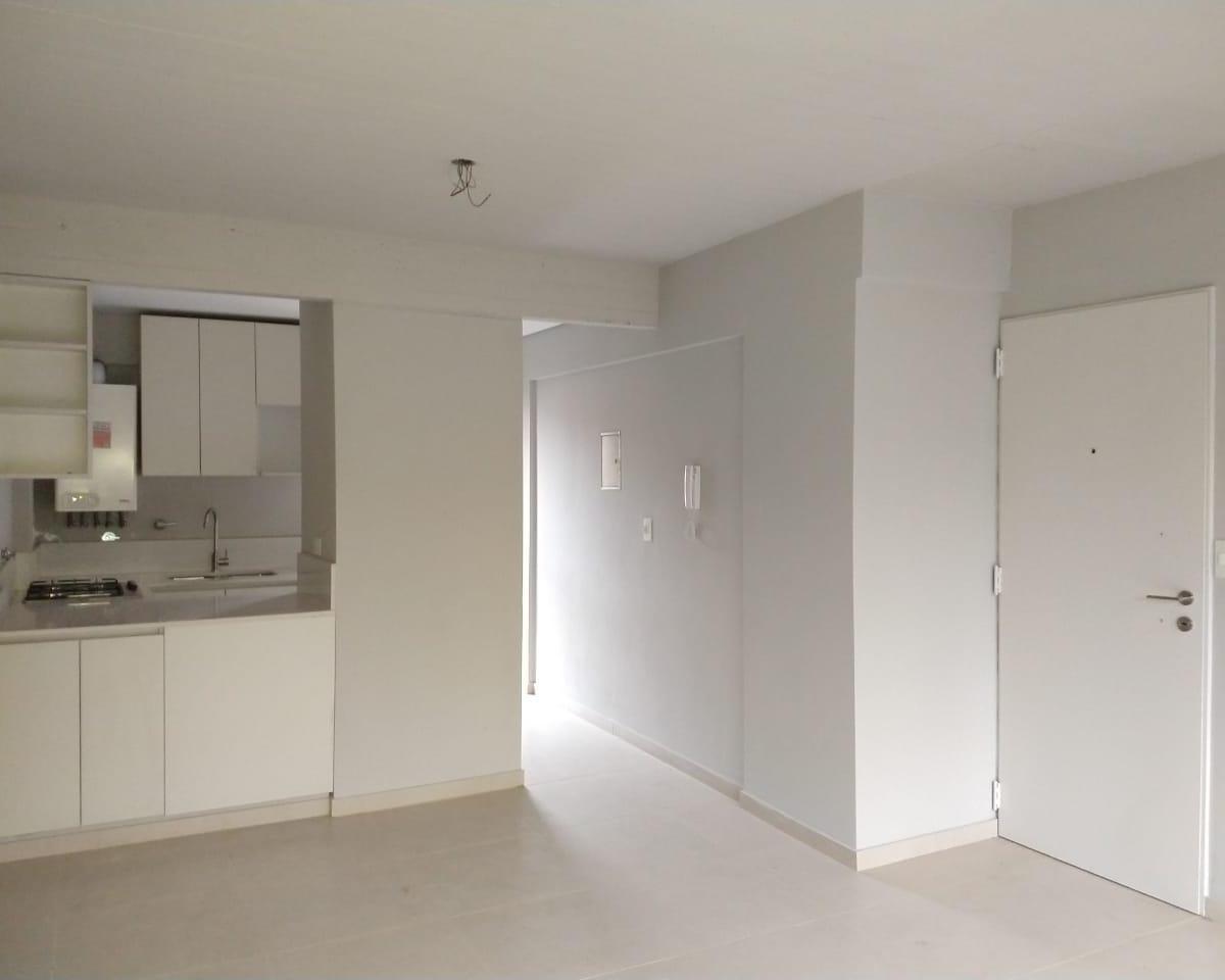 Triplex - 3dorm. - 3baños - Jardin - Garage Cub. - Moderno. 1