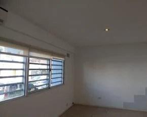 Foto de 2 ambientes - Cochera - Bajas expensas., imagen 5