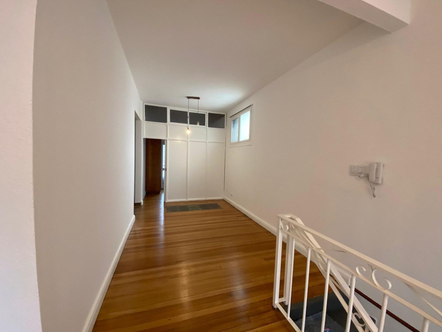 Foto de PH primer piso por escalera - Jardin - Victoria., imagen 1