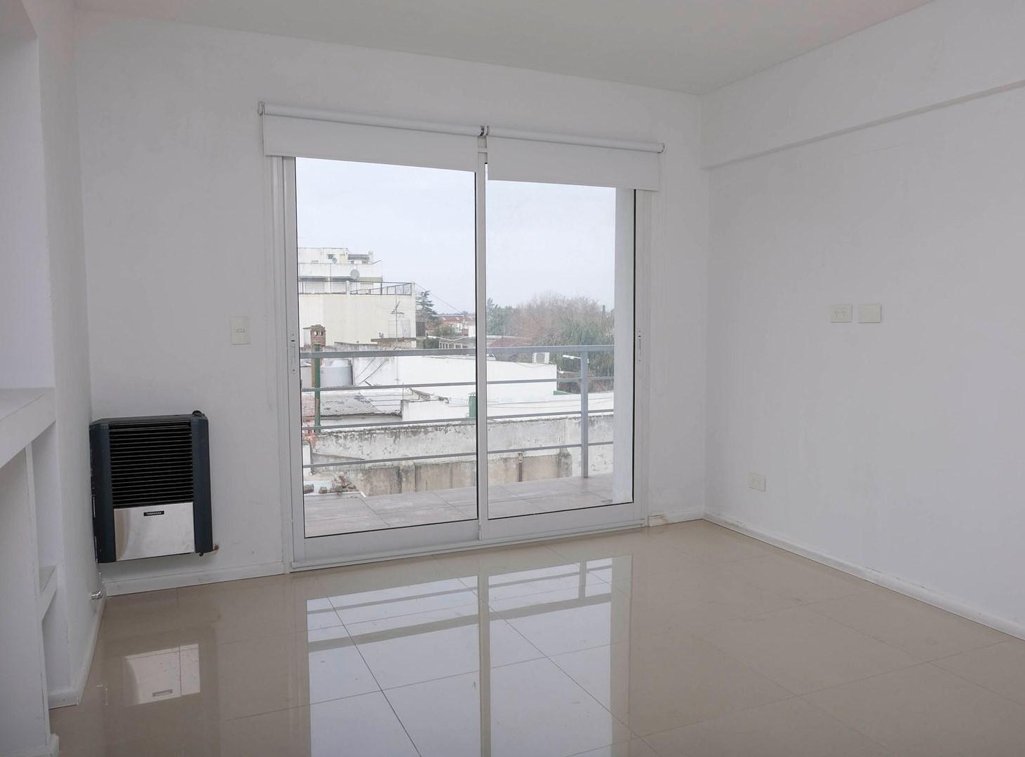 Foto de 2 ambientes - 2 baños - Gran balcón - San Fernando., imagen 5