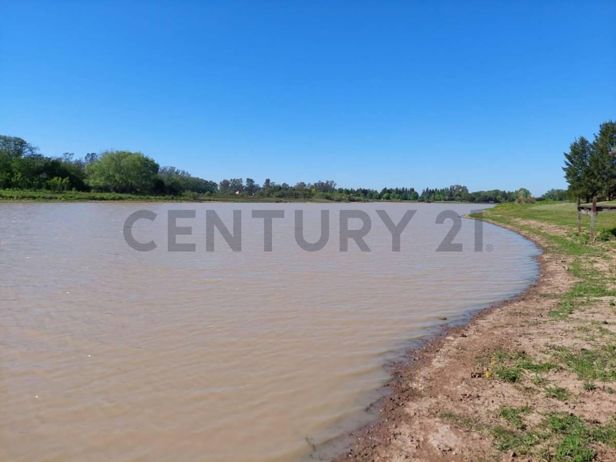 Foto de Venta de lote a la laguna en Chacras del Paraná Club de Camp, imagen 3