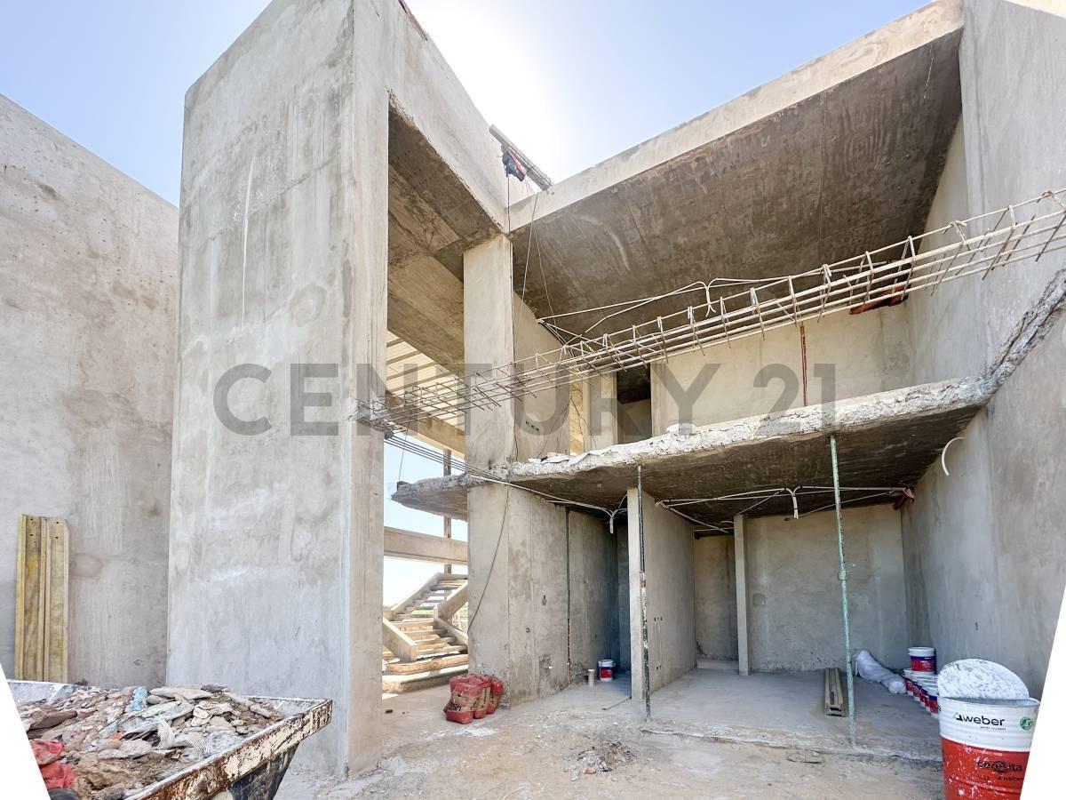 MODERNA Y DE DISEÑO CASA EN PUENTES AL LAGO CENTRAL