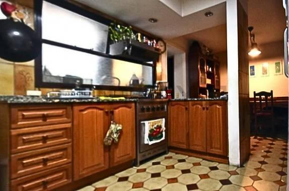 Departamento 3 Ambientes con Dependencias y Cochera 4