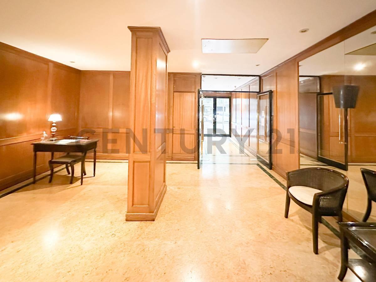 MUY LINDO DEPTO DE 3 AMB Y MEDIO , RECOLETA