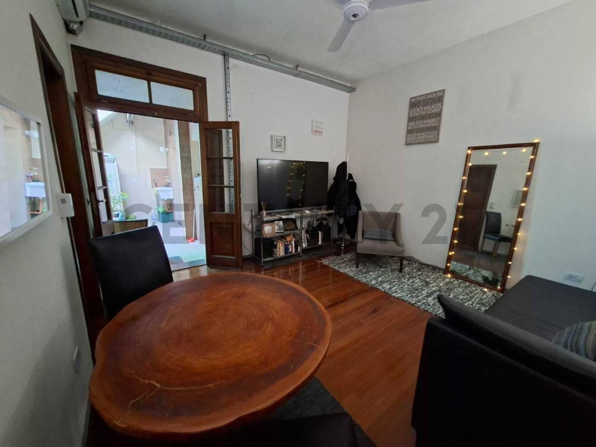 Hermosa Casa de 5 ambientes en Saavedra