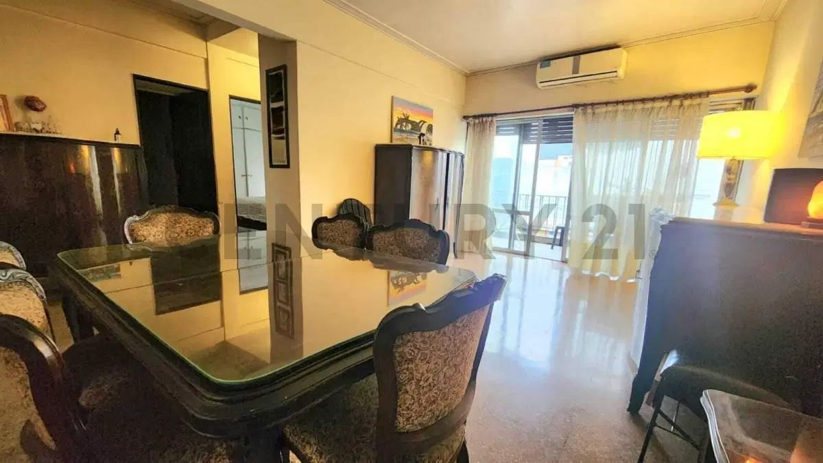 VENTA PISO DE 4AMB. EN FLORESTA 5