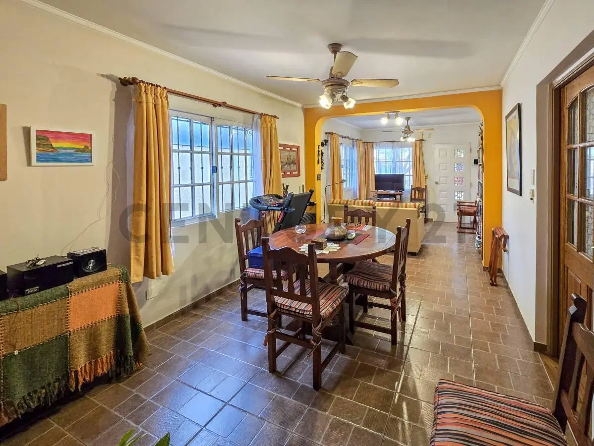 PH 3 Ambientes en Chilavert | 148 m² Totales | Entrada Independiente, Patio y Parrilla | Cochera 4