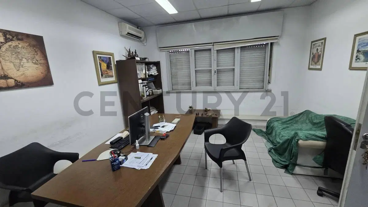 Venta de Depósito o Galpón en Villa Lugano 20 x49 metros 4