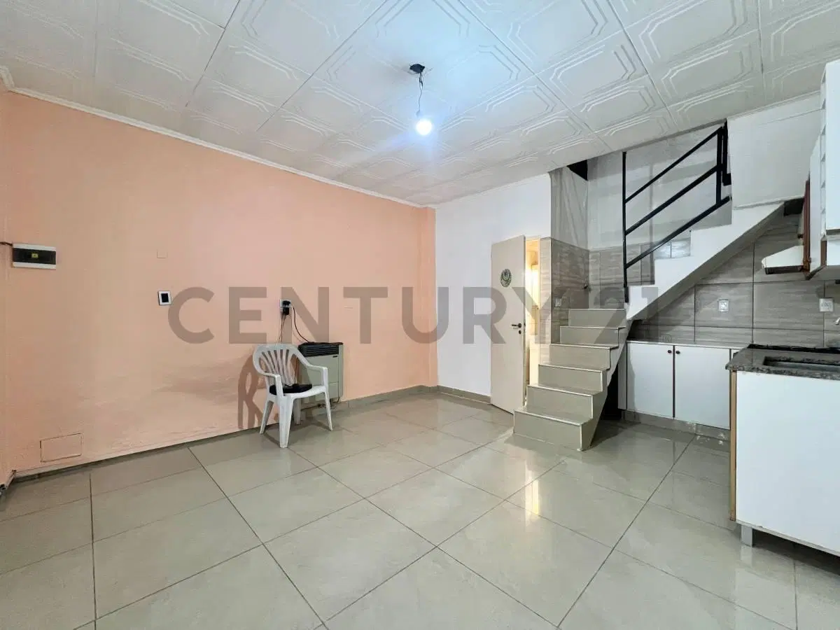 PH Triplex 4 ambientes reciclado c/ terraza, parrilla, sin expensas 3