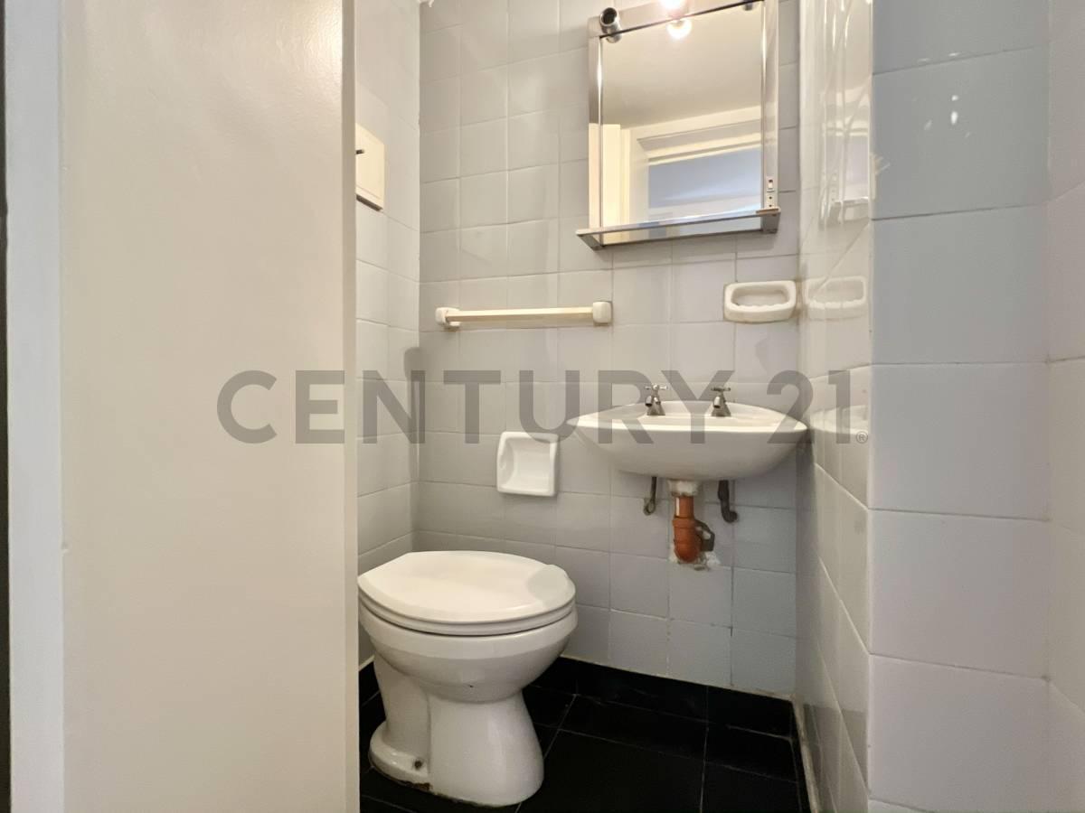 Foto de Venta departamento 3 ambientes c/ balcón en Belgrano, imagen 3