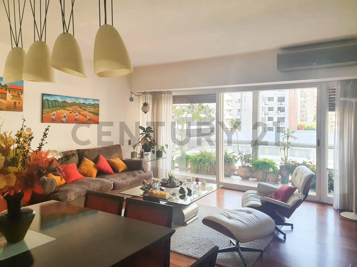 Foto de VENTA DEPARTAMENTO 4 AMBIENTES CON DEPENDENCIA Y COCHERA/BOULEVARD, imagen 4