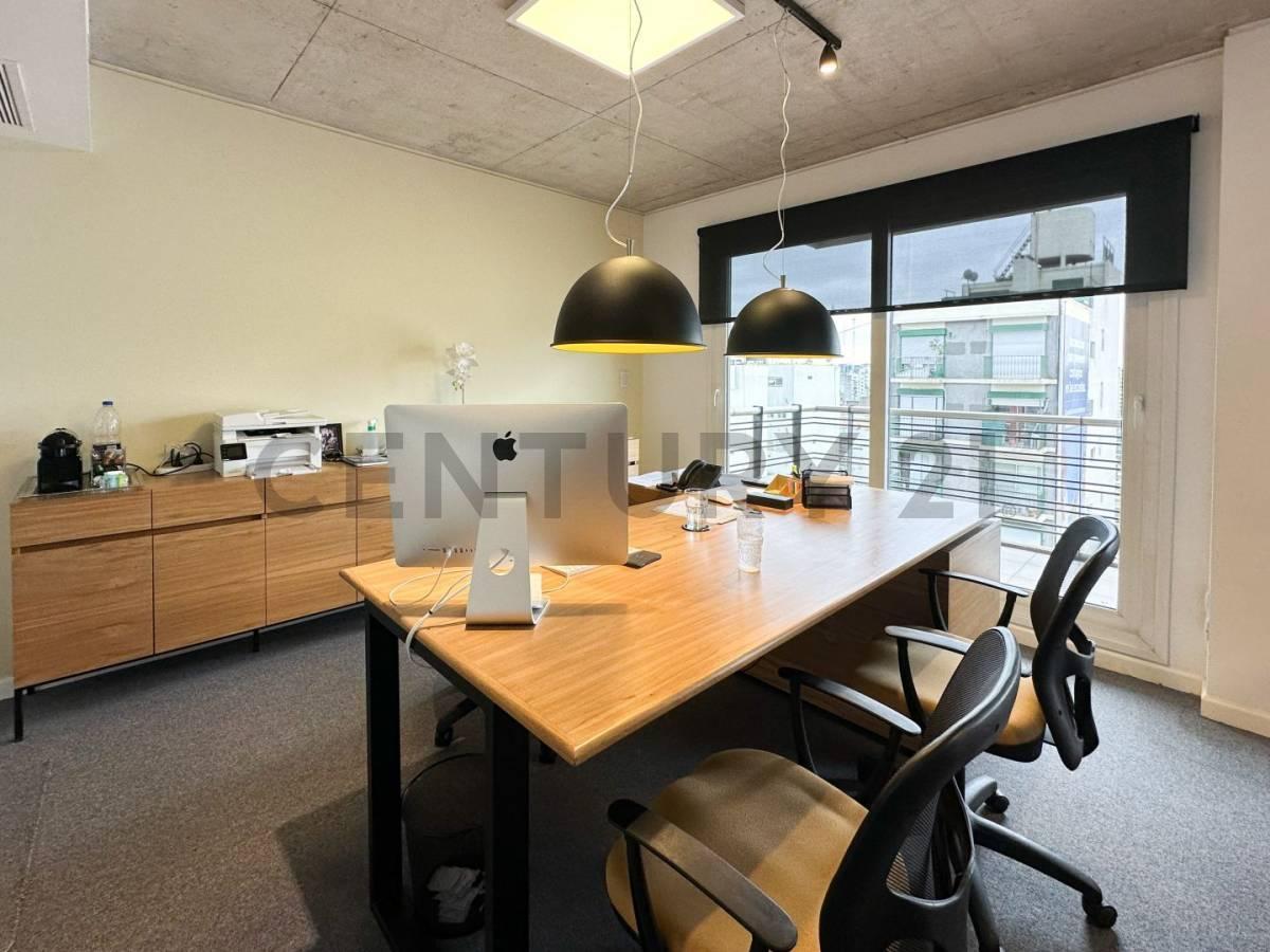 Foto de DEPTO U OFICINA EN VENTA CON 3 COCHERAS, imagen 4