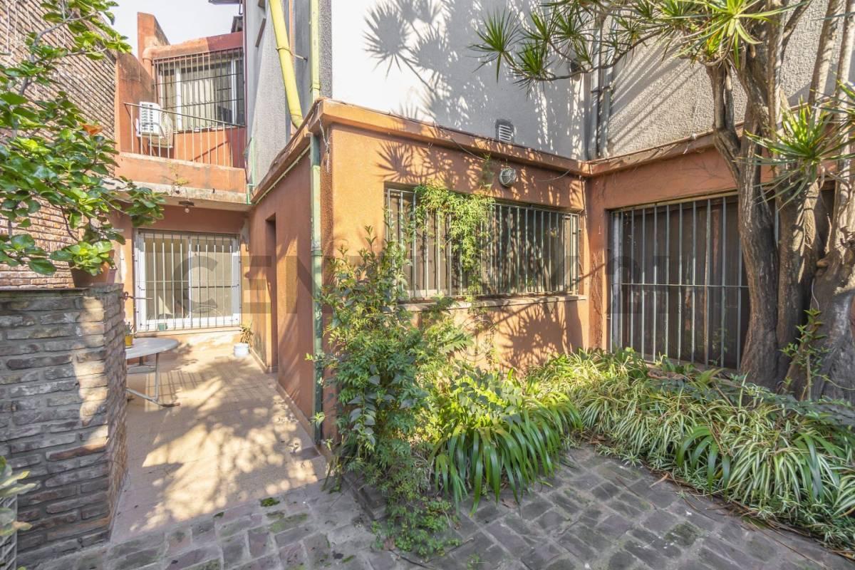Foto de Venta Casa 3 dormitorios con patio y cochera - Barrio Santa Rita, San, imagen 1