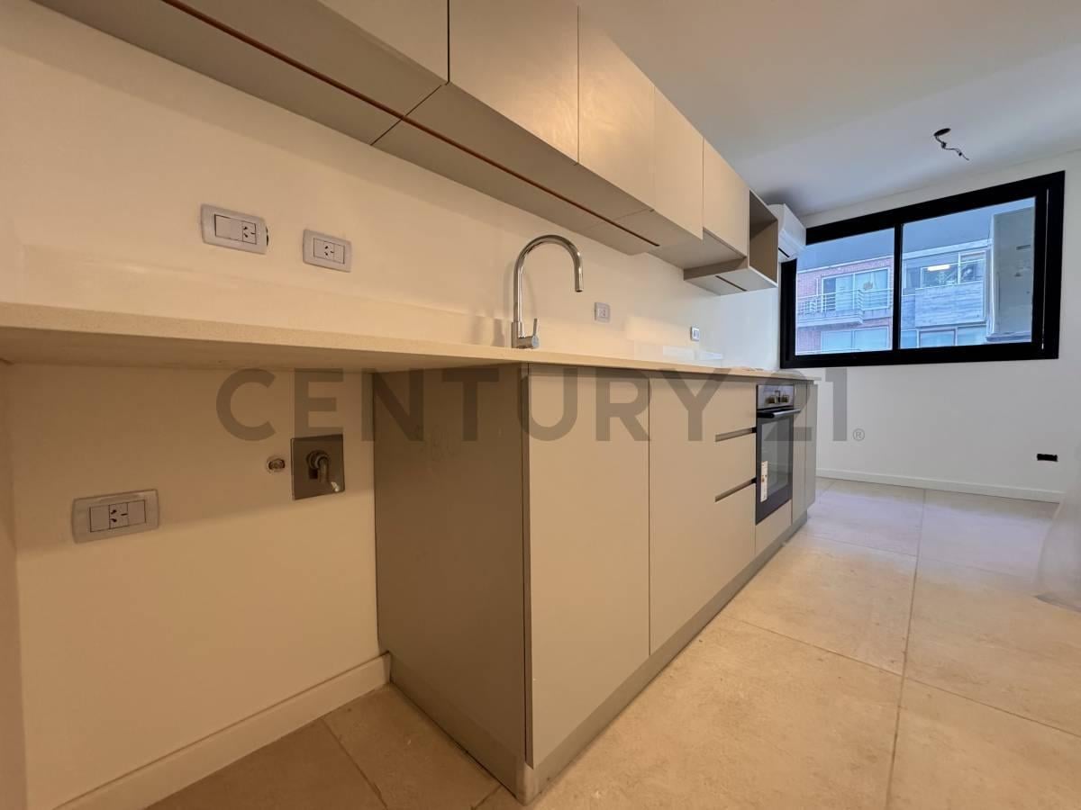 Foto de Departamento 4 ambientes a estrenar en venta en el complejo Palacio, imagen 3