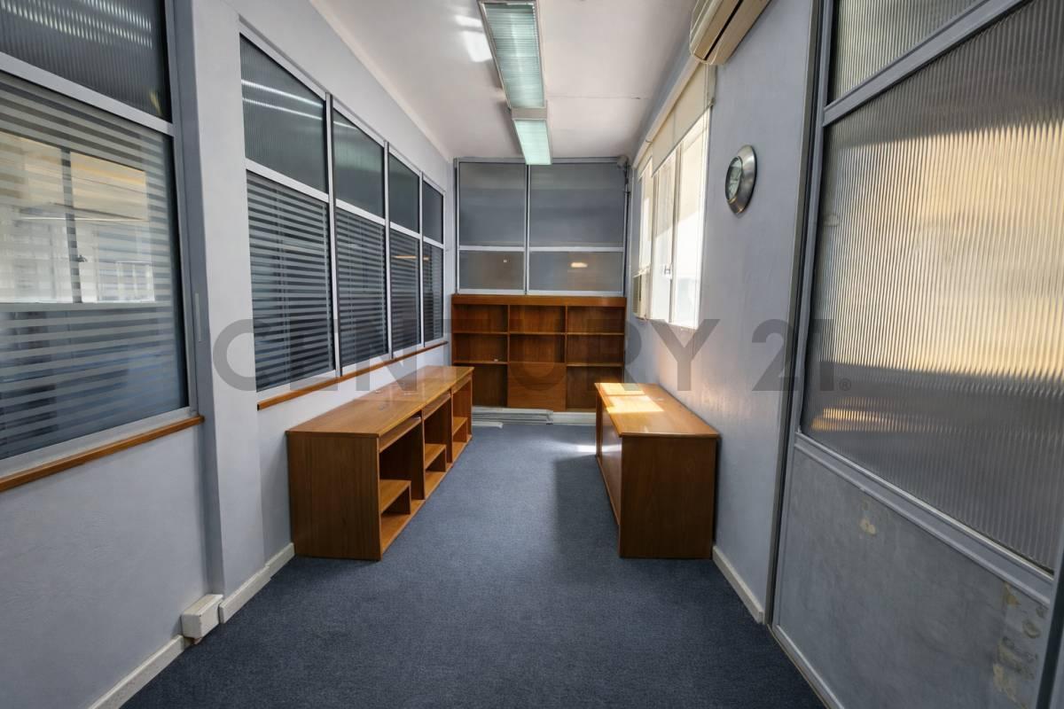 Foto de VENTA DEPARTAMENTO EN EDIFICIO DE CATEGORÍA APTO VIVIENDA AL FRENTE, imagen 4