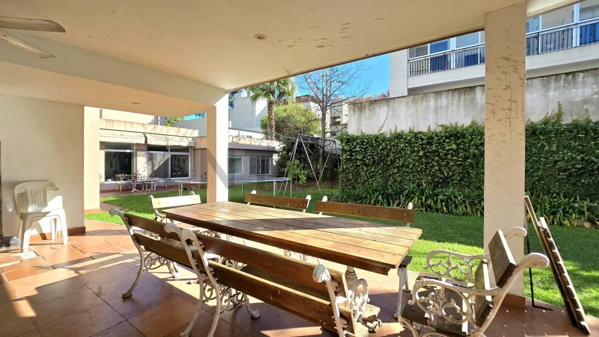Foto de VENTA CASA 6 AMBIENTES CON GRAN PARQUE EN VILLA BALLESTER, imagen 5