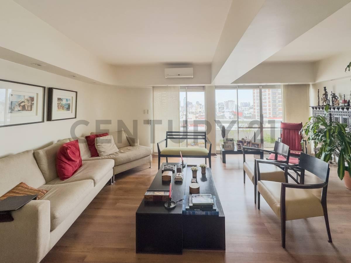 Foto de Piso alto en esquina con balcón, cochera y 2 bauleras. 192m en Recoleta, imagen 4