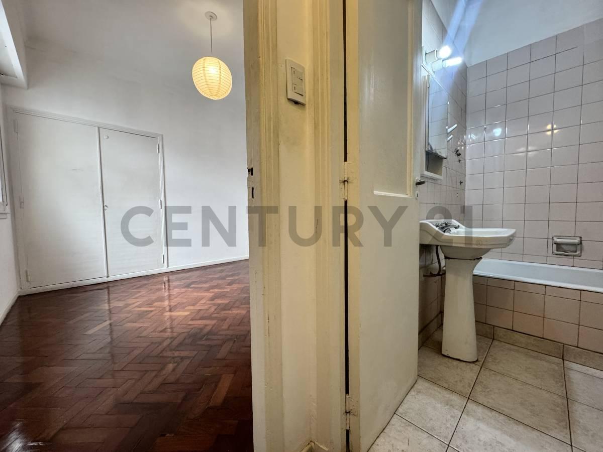 Foto de Alquiler departamento 2 ambientes en Coghlan, imagen 4