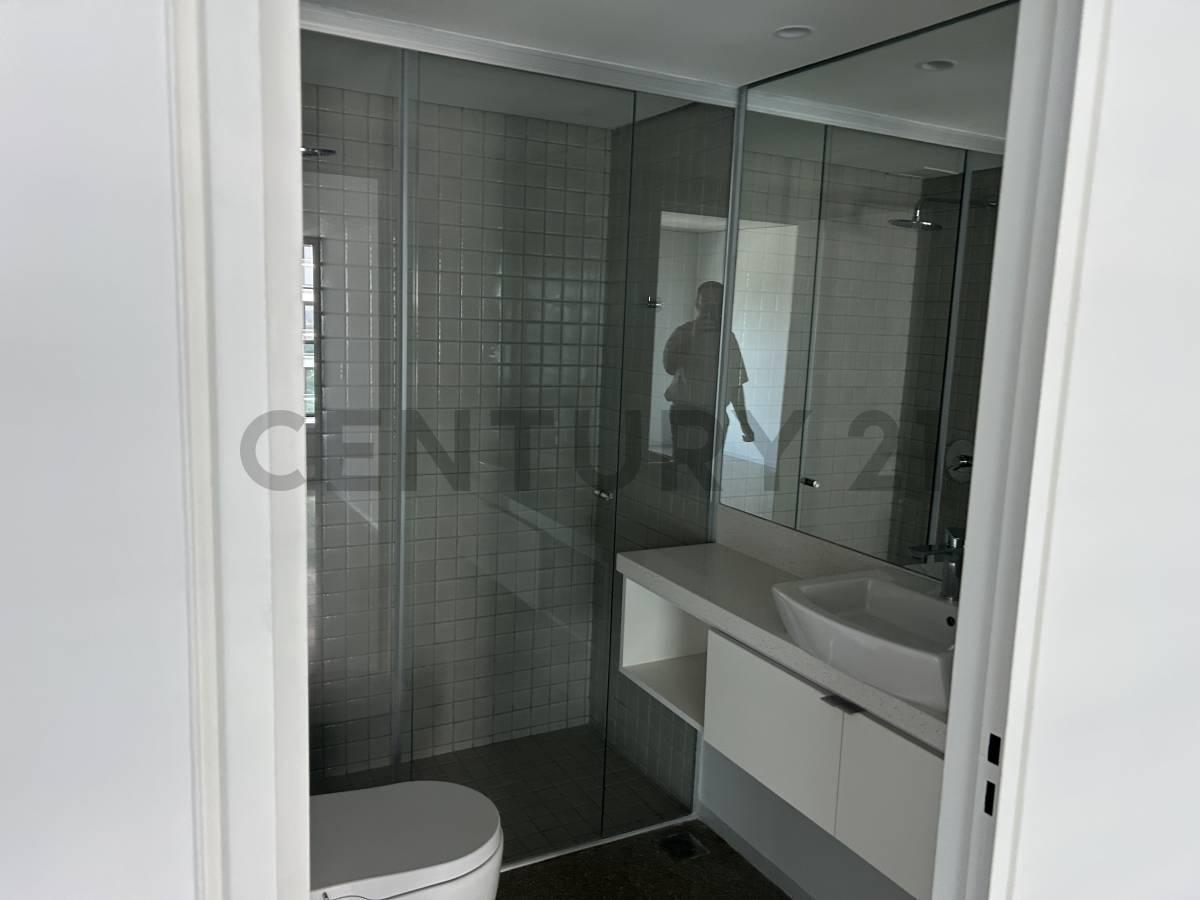 Foto de VENTA-MONOAMBIENTE A ESTRENAR EN HUERGO 475, EDIFICIO DE CATEGORIA., imagen 3