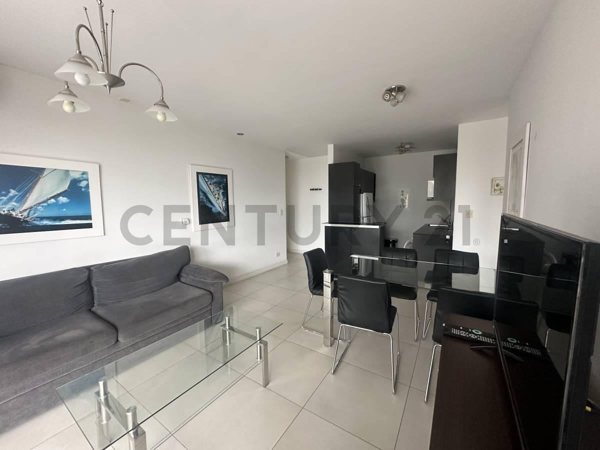 Foto de VENTA DOS AMBIENTES AMOBLADO CON PARRILLA, COCHERA Y BAULERA, imagen 5