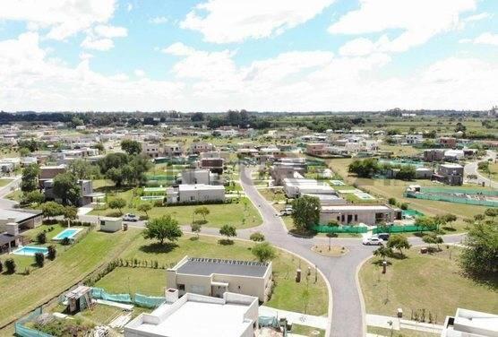 Foto de Oportunidad de Inversión: Lote en Barrio Santa Emilia – Pilar del Este., imagen 5