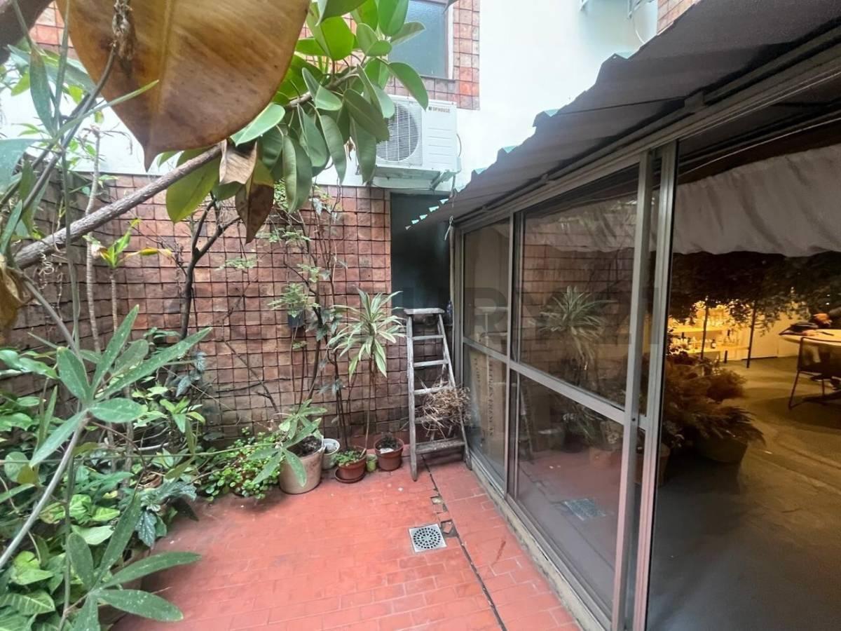 Foto de VENTA MONOAMBIENTE EN EL CENTRO DE AVELLANEDA, CON PATIO. APTO, imagen 2