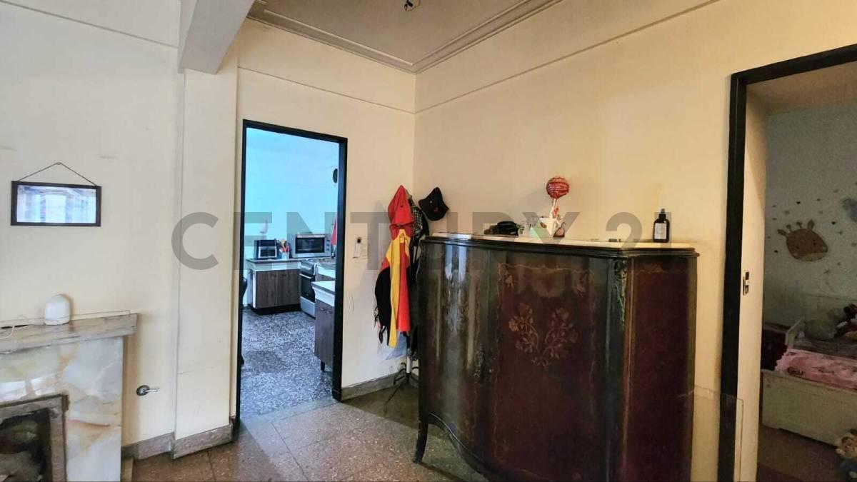 Foto de VENTA PISO DE 4AMB. EN FLORESTA, imagen 3