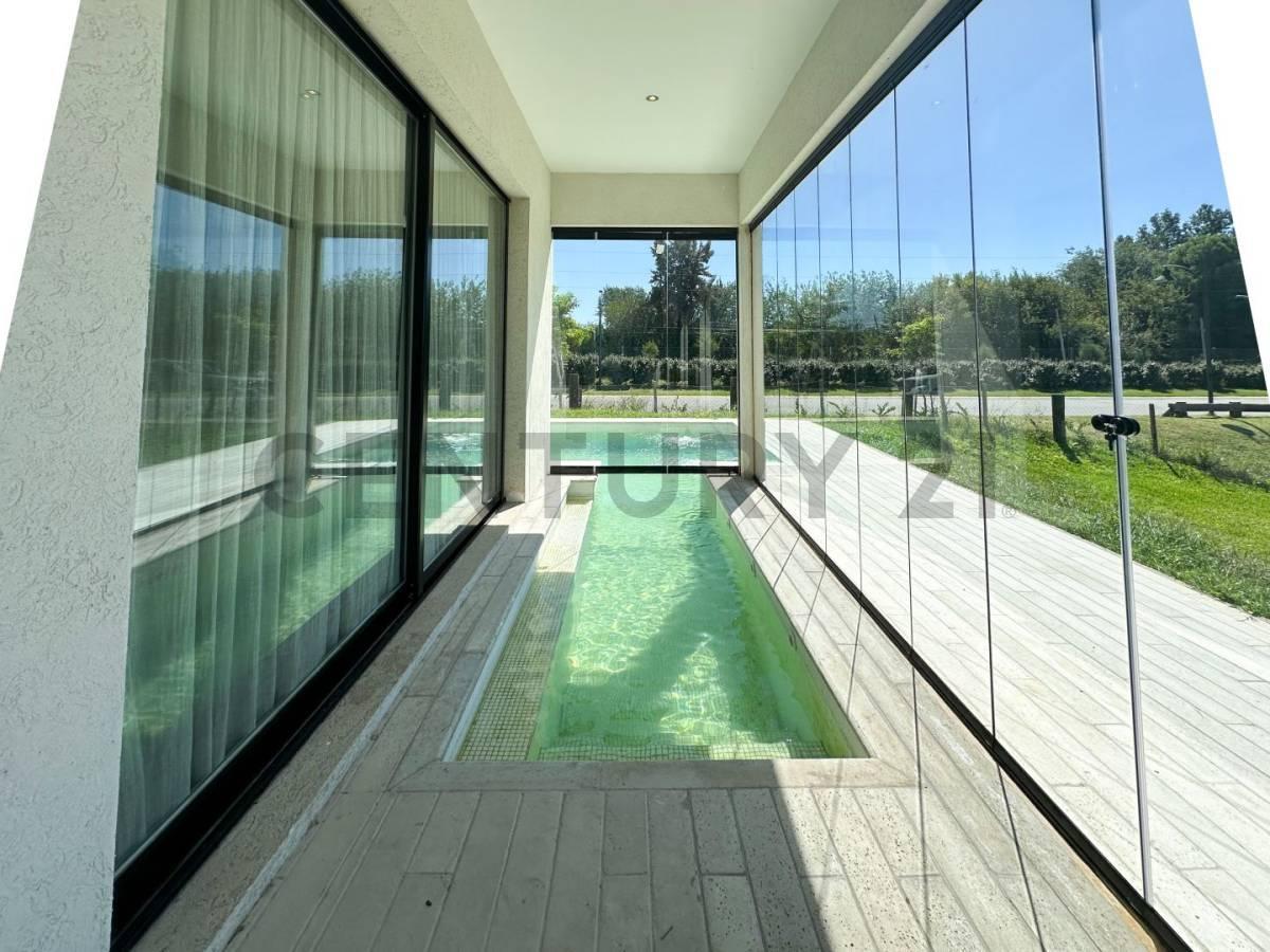 Foto de CASA EN VENTA EL YACHT 7 AMB AL RIO, imagen 3