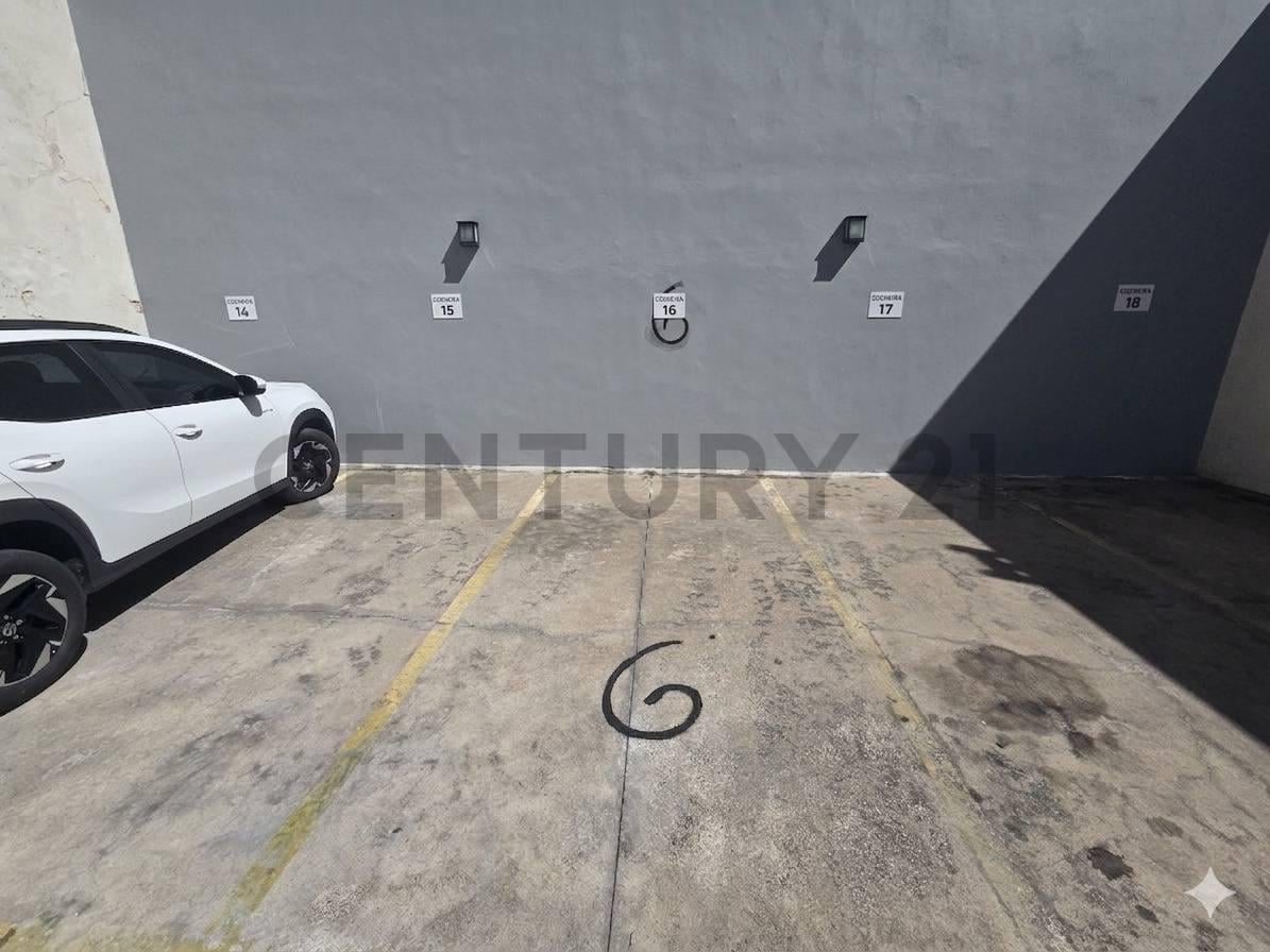Foto de Venta departamento 2 amb con cochera y terraza propia en Lomas de Zamora, imagen 4