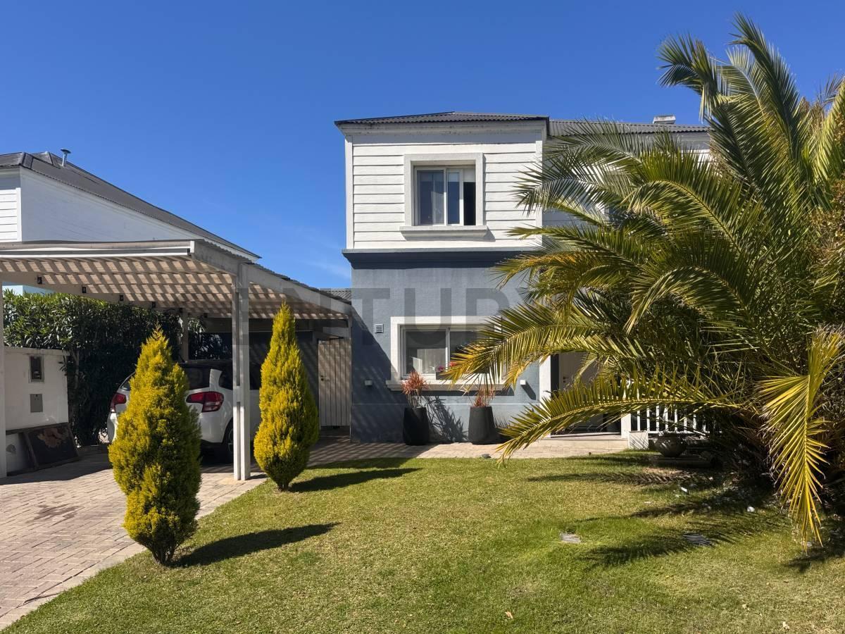 Foto de Casa del Lago Portezuelo Nordelta Tigre 4 ambientes, imagen 1