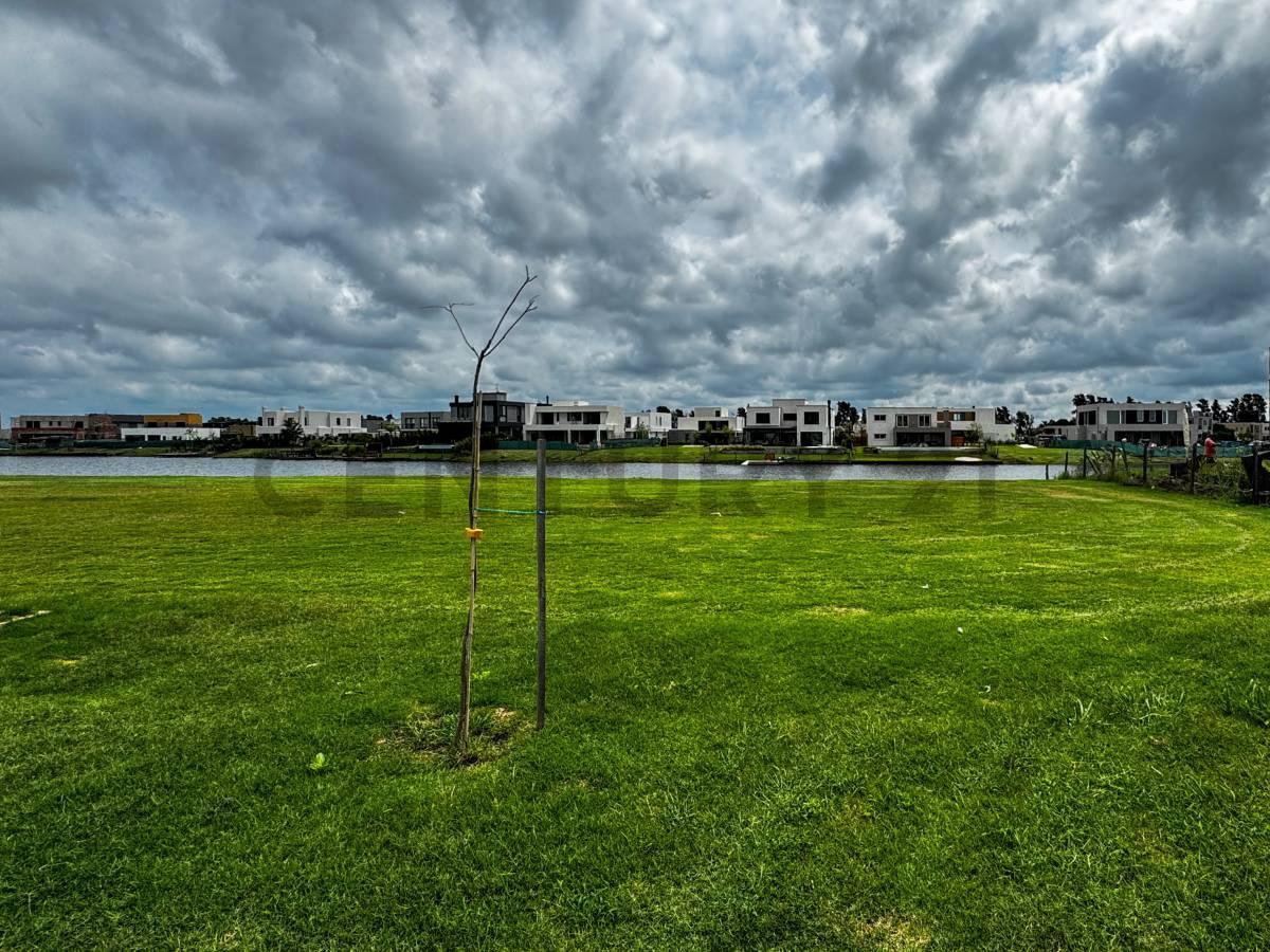 Foto de Santa Ana Villanueva lote al agua en venta con excelente orientación, imagen 3