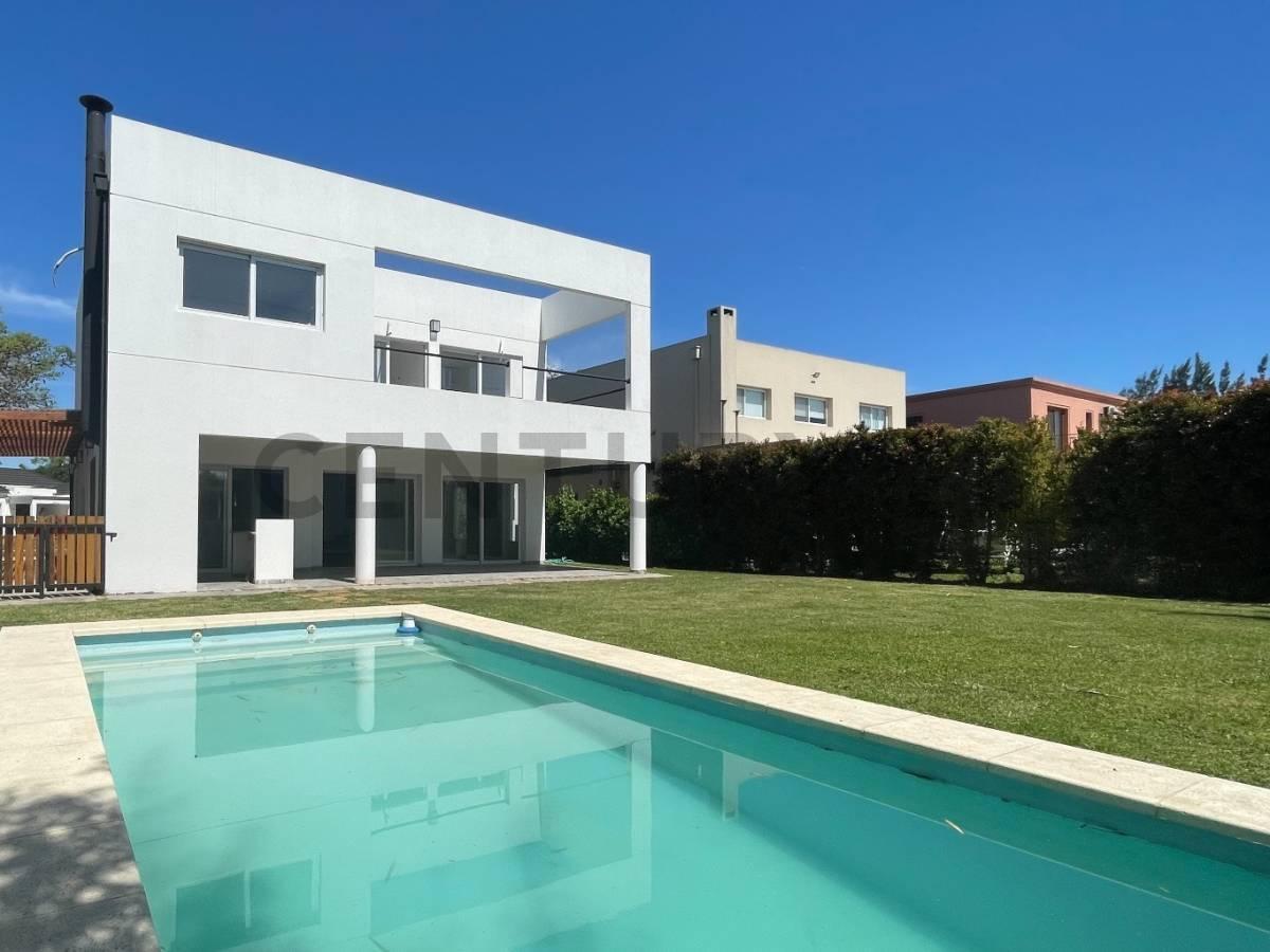 Foto de Casa en venta en Los Lagos Nordelta, imagen 1