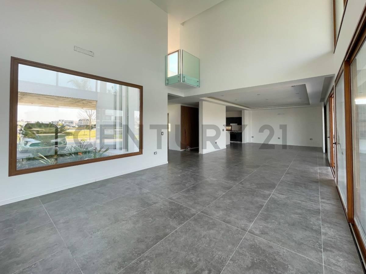 Foto de VIRAZON NORDELTA Casa al agua en venta acepta propiedades en parte de, imagen 5