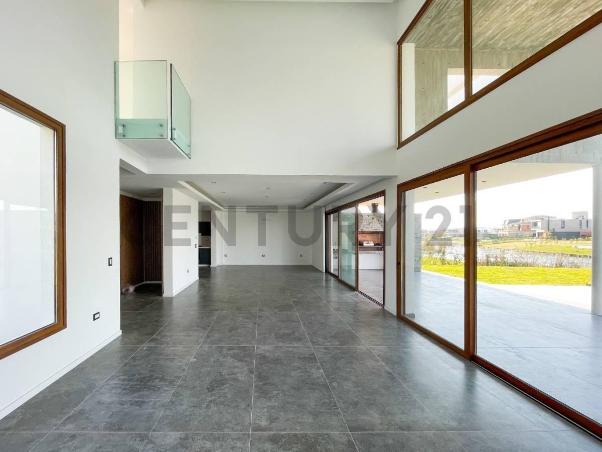 Foto de VIRAZON NORDELTA Casa al agua en venta acepta propiedades en parte de, imagen 4
