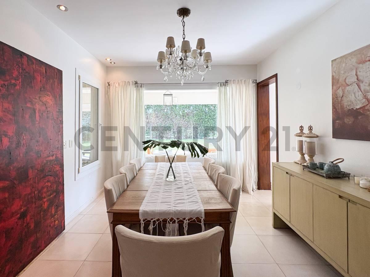 Foto de Casa muy luminosa de 3 dormitorios y escritorio o 4to dormitorio, imagen 4